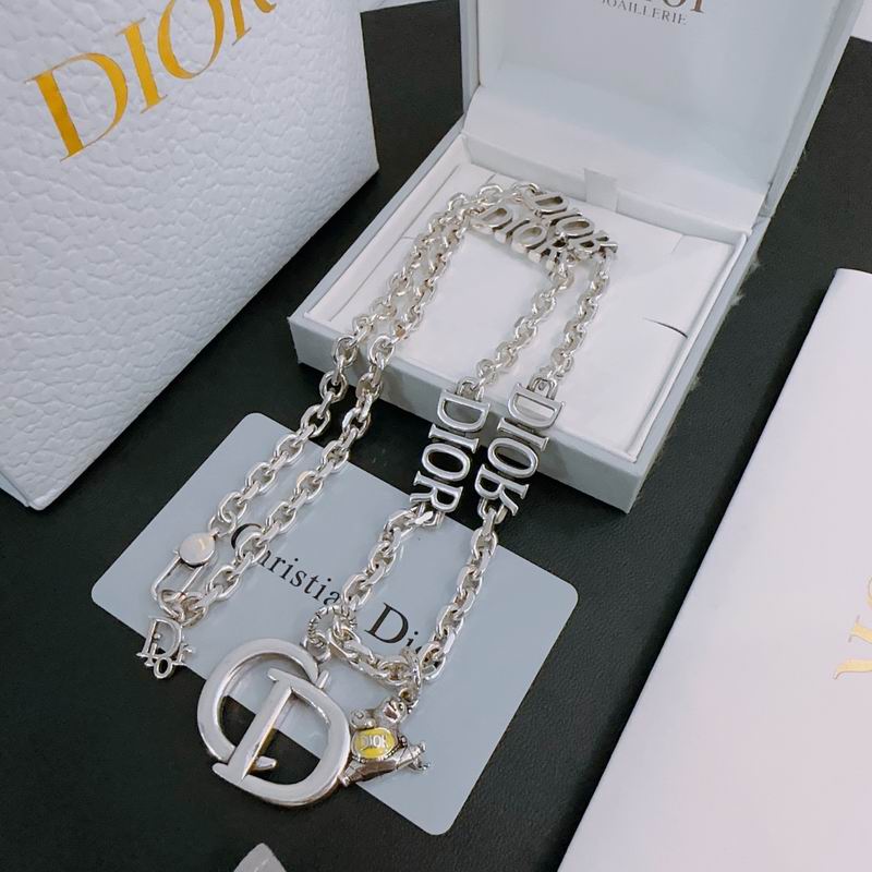 Dior Necklace 06lyr629